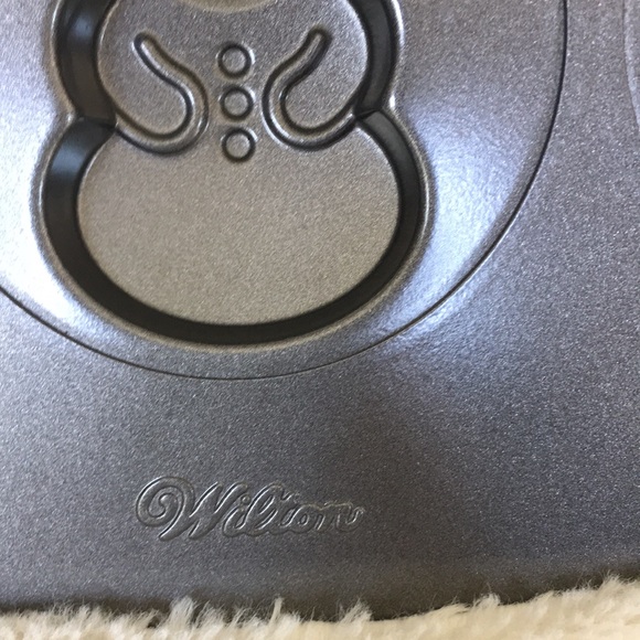 $10 or 3/$20 Holiday Christmas Themed Cookie or Treat Pan by Wilton - Picture 3 of 8